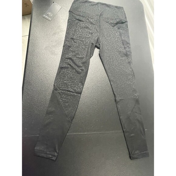 Scorpio Sol 2 Pair of High Waisted Women’s Medium Leggings**2 Pair** NWT - Picture 13 of 14